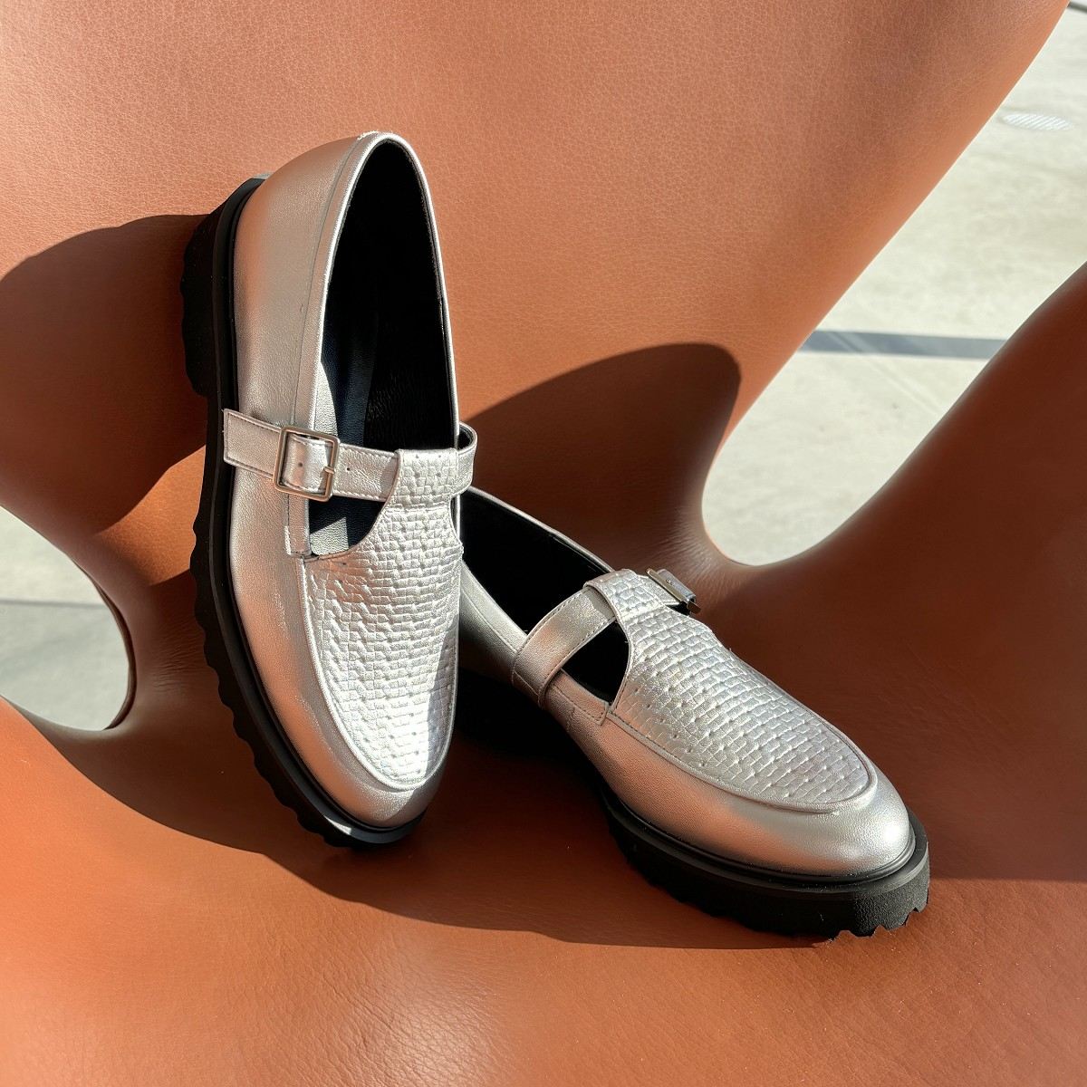 【SALE】Tストラップローファー/651107