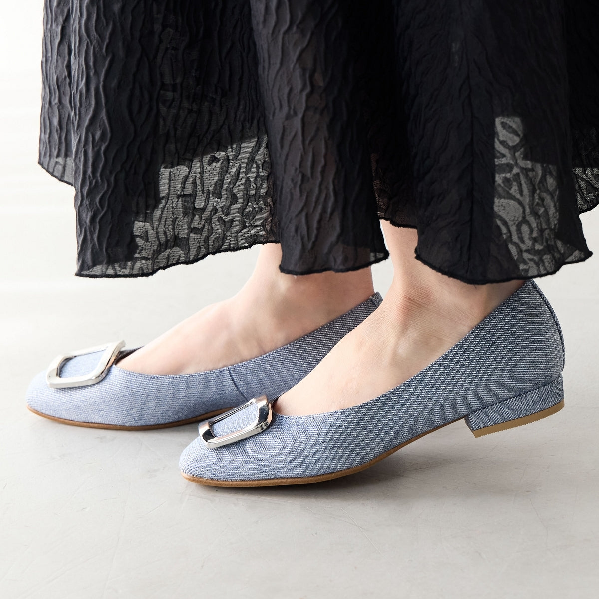 【SALE】スクエアバックルローヒールパンプス/751110