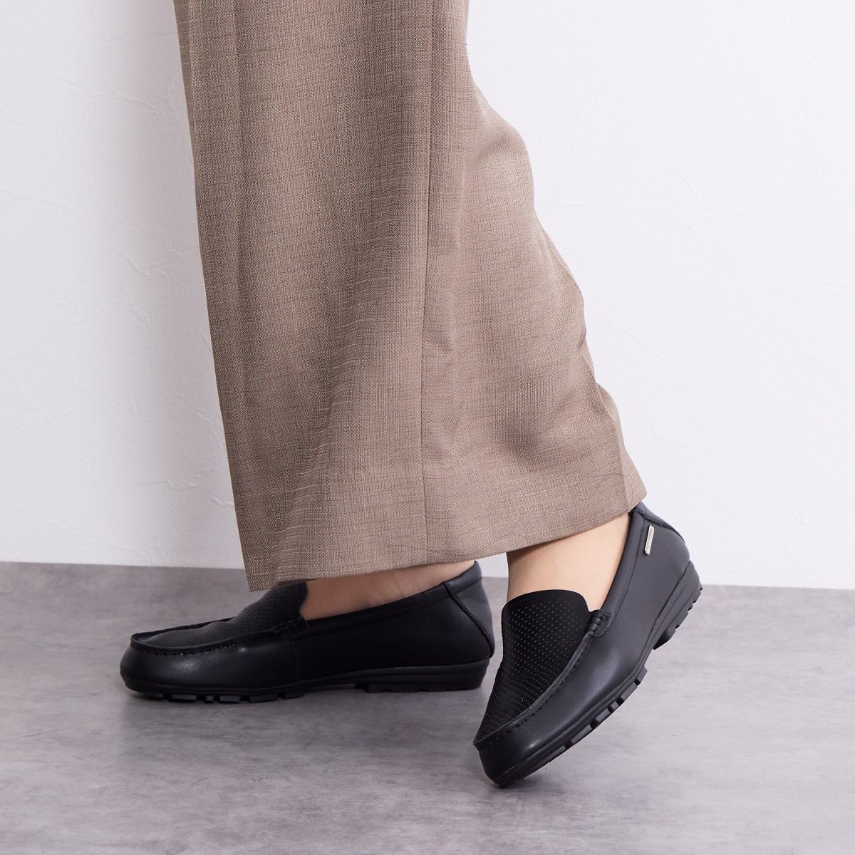【SALE】パンチングレザーモカシン/651114