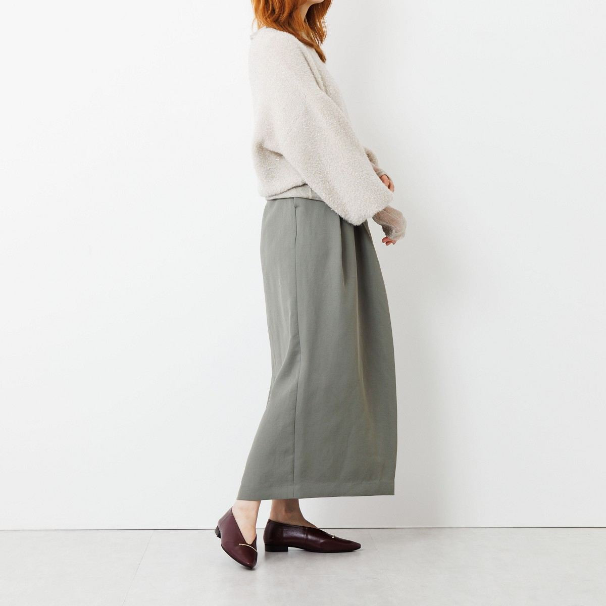 【25AW】メタルバーフラットパンプス/651303
