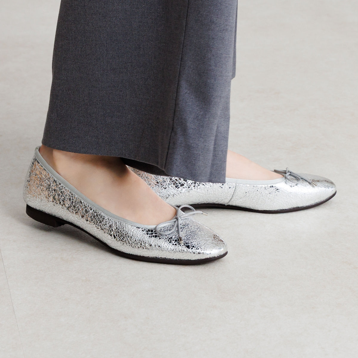 【26SS新色追加】バレエパンプス/651307