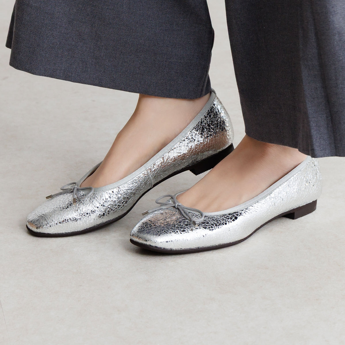 【26SS新色追加】バレエパンプス/651307