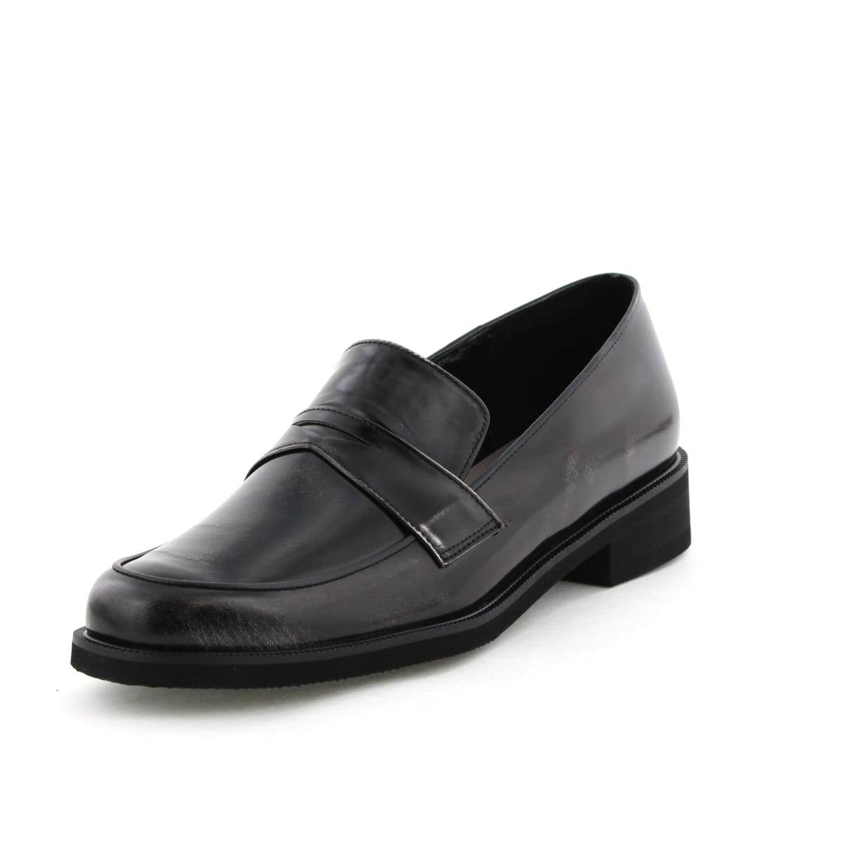 【25AW】アドバンレザーローファー/651309