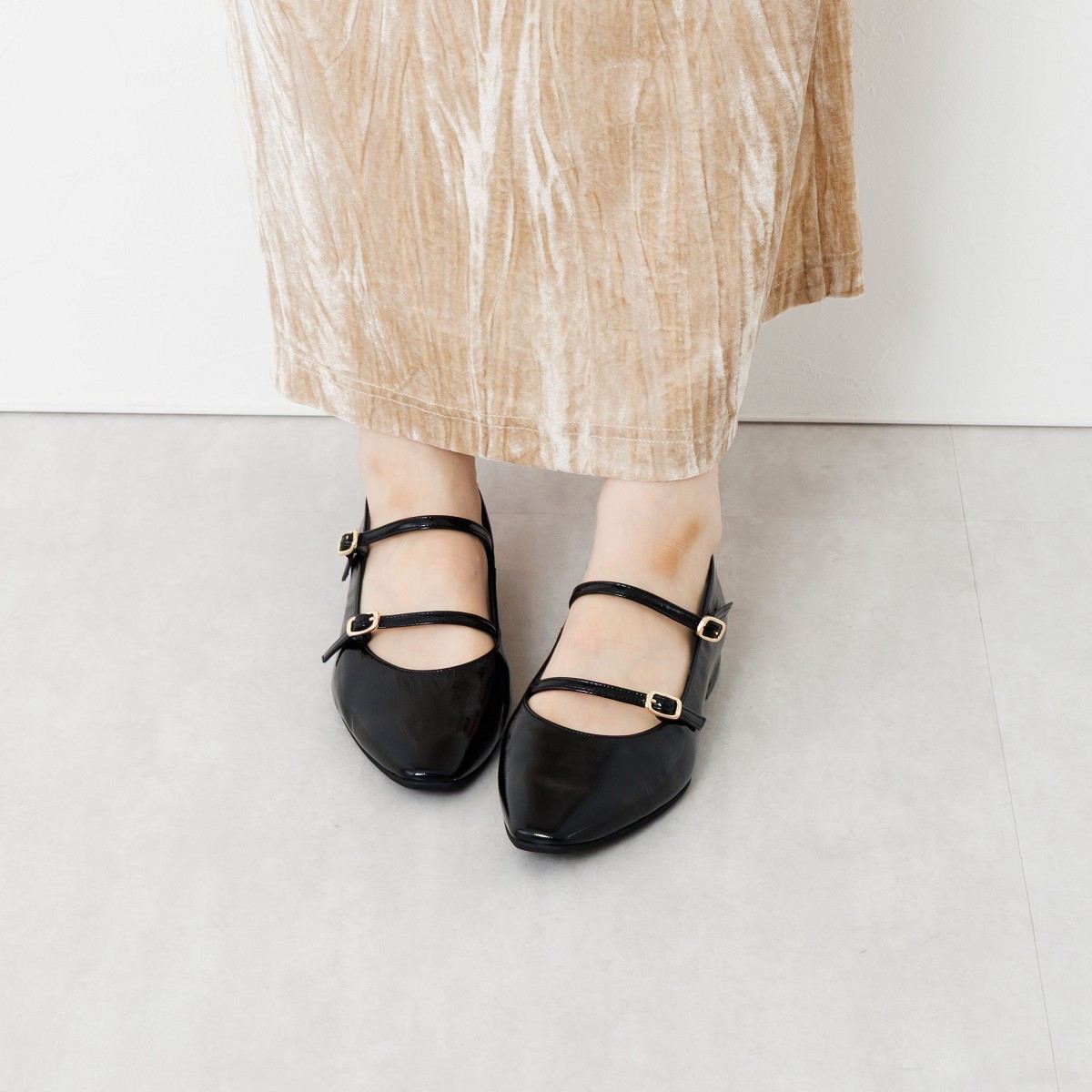 【25AW】ダブルベルトローヒールメリージェーンパンプス/651313