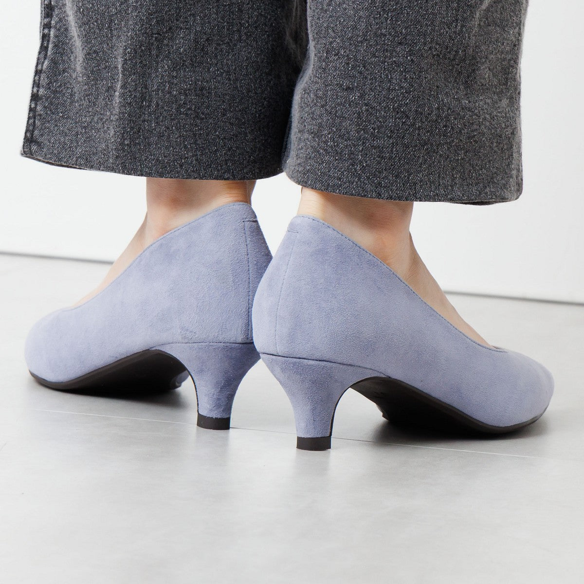 【25AW】ポインテッドトゥパンプス/651318
