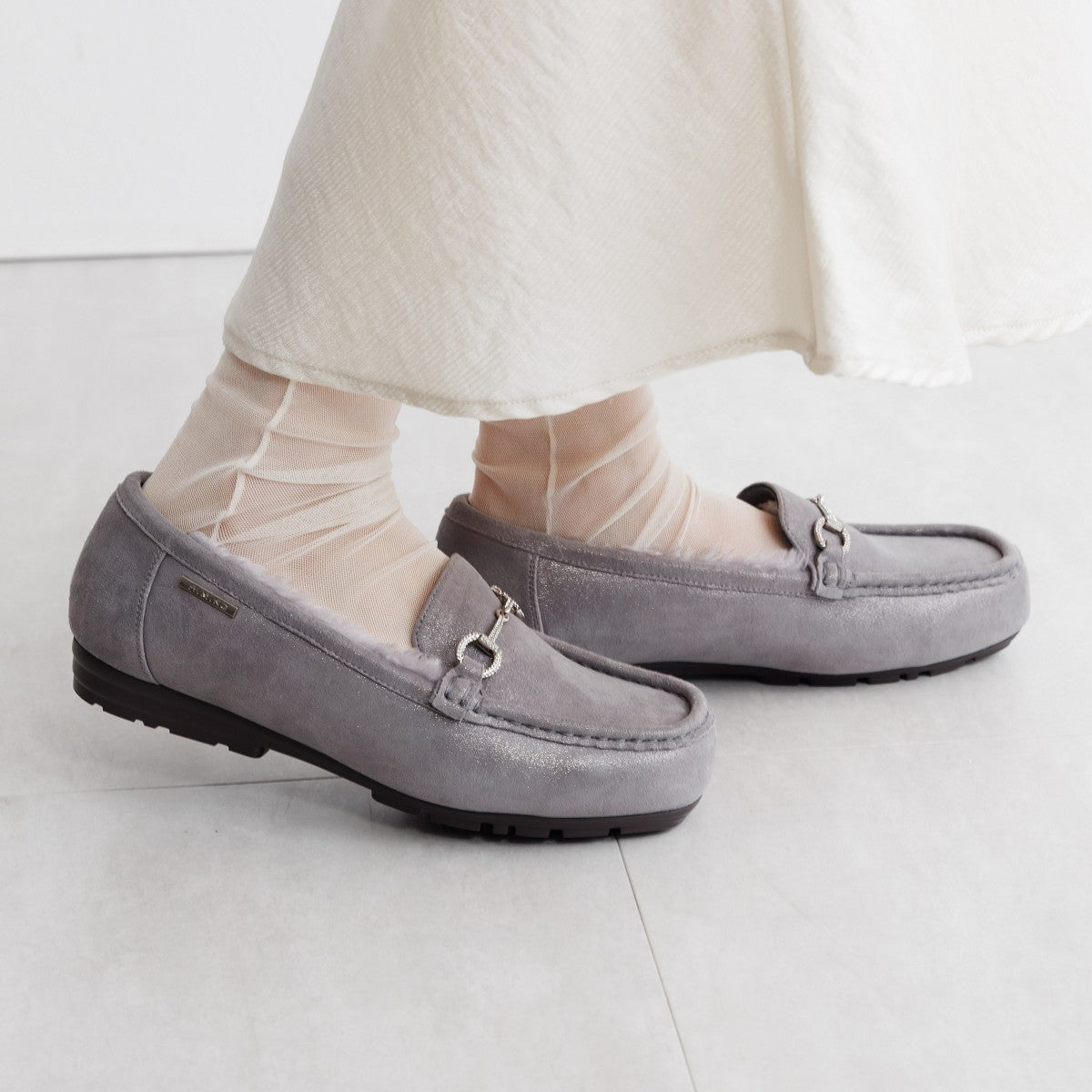 【25AW】ビジュービットふわふわモカシン/651320