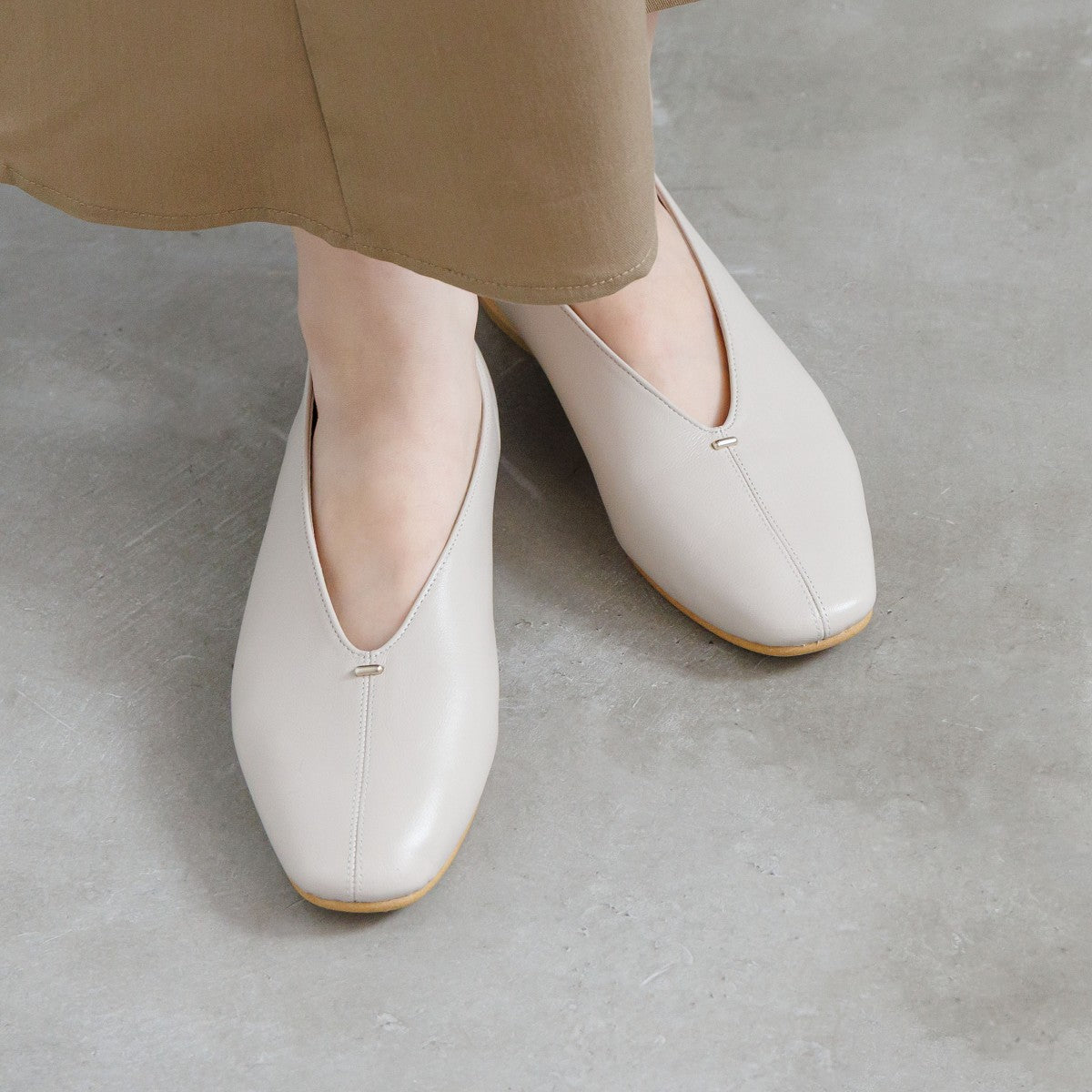 【SALE】メタルポイントフラットパンプス/751326