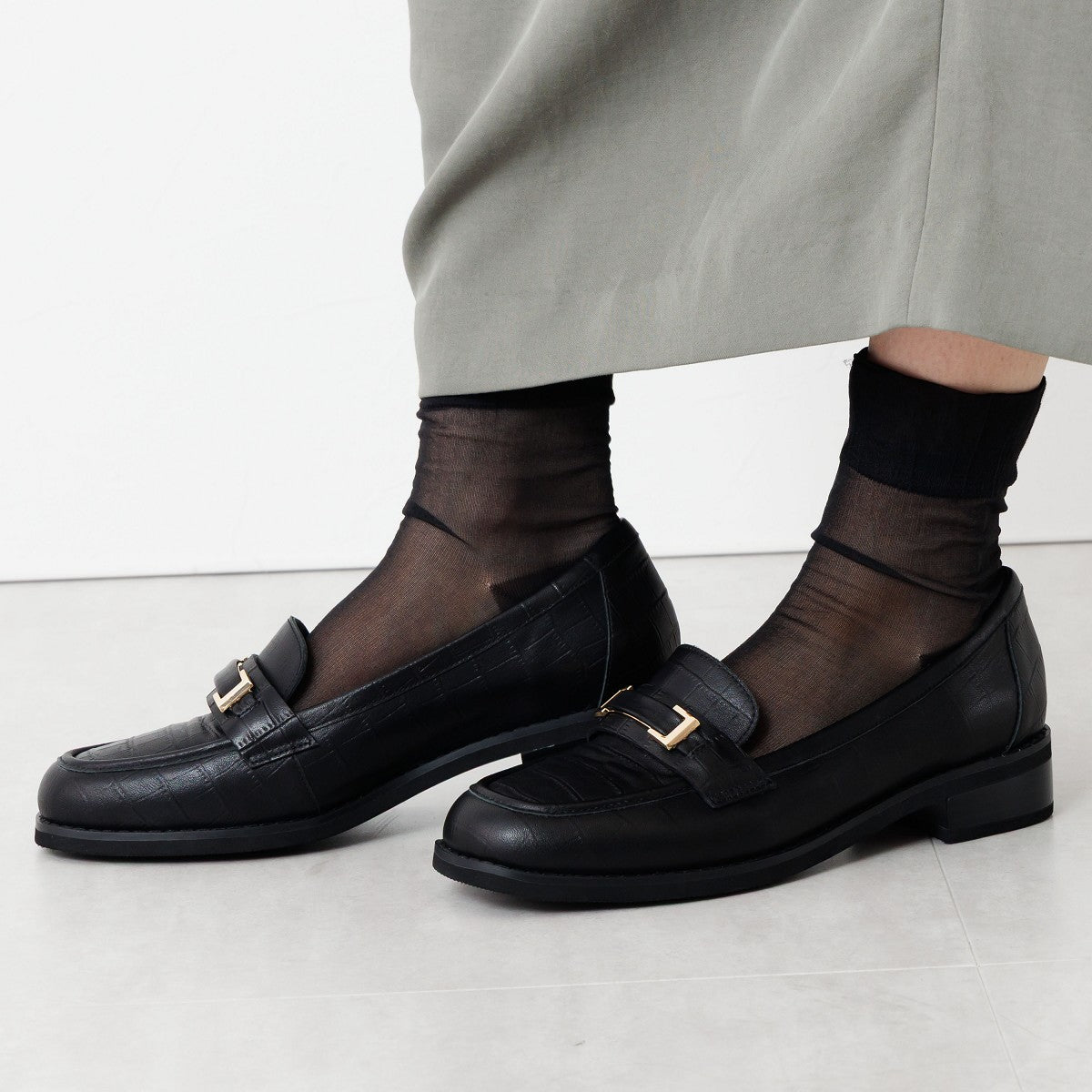 【特別価格】スクエアメタルパーツローファー/651327