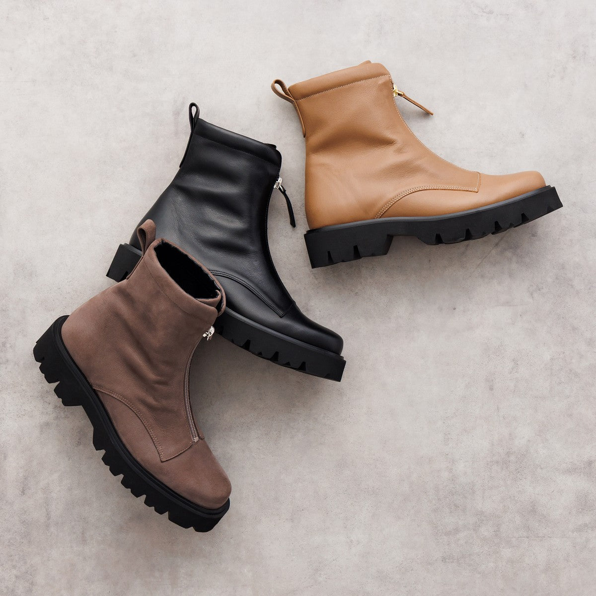 【25AW】フロントジップブーツ/651409