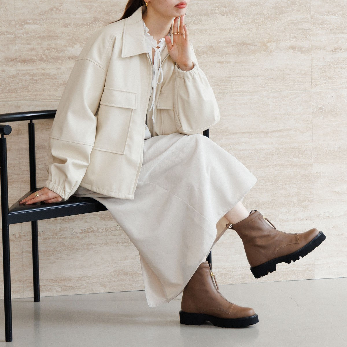 【25AW】フロントジップブーツ/651409