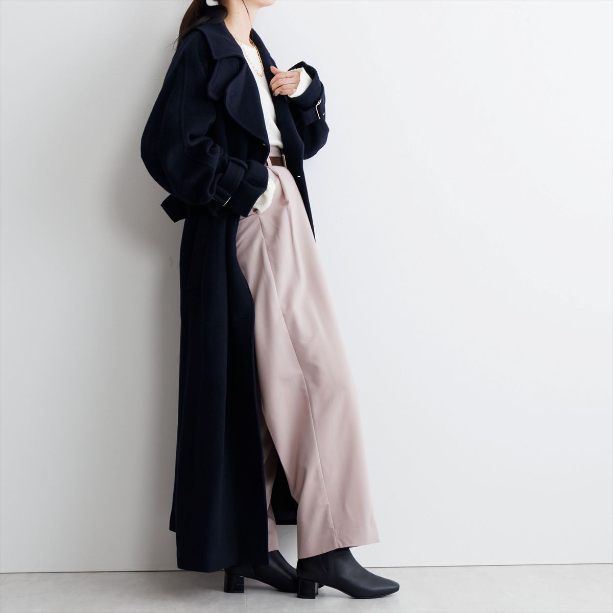 【25AW】スクエアトゥサイドゴアブーツ/651411