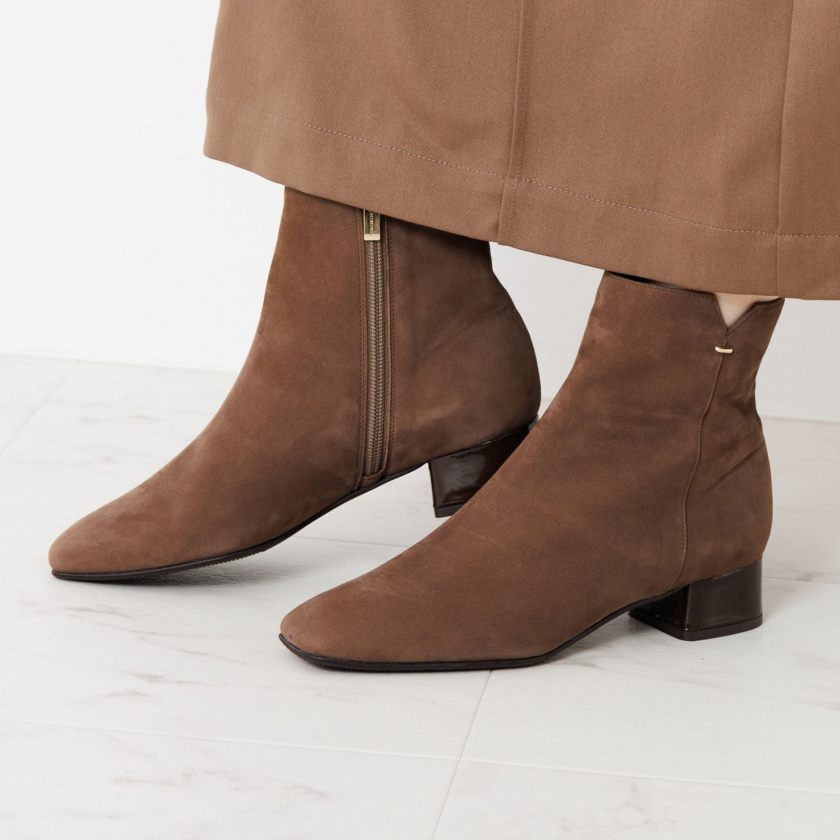 【25AW】サイドカットメタルポイントブーツ/651412