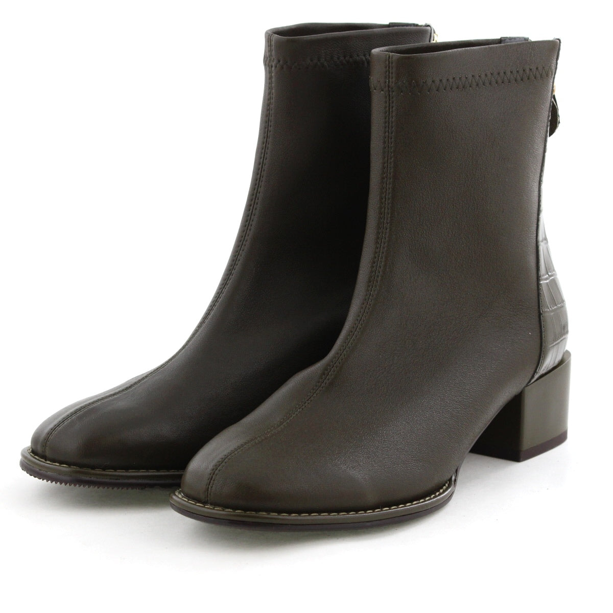 《一部予約/11月下旬入荷予定》【25AW】型押しコンビストレッチブーツ/651420