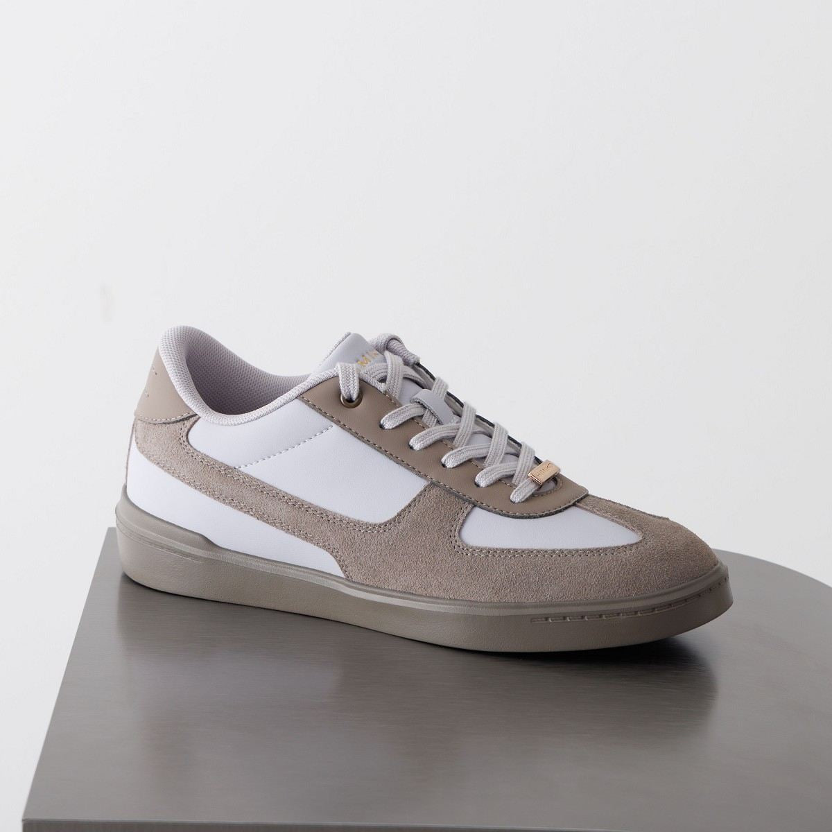 【25AW新色】スエードコンビコートソールスニーカー/657101