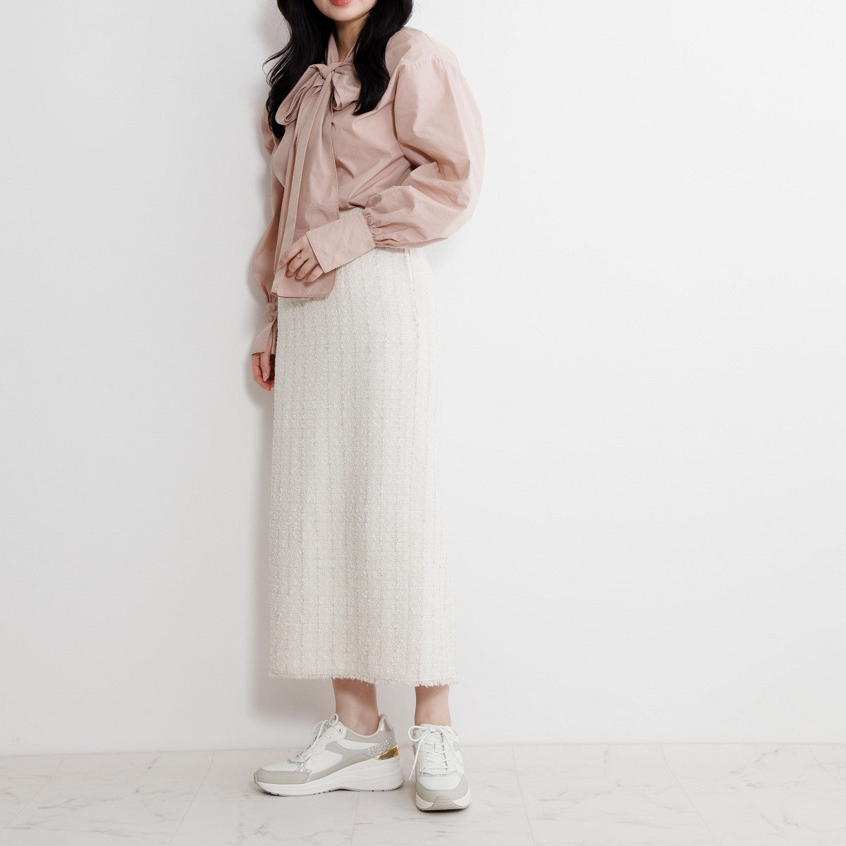 【25AW新色】美脚ヒールアップスニーカー/657106