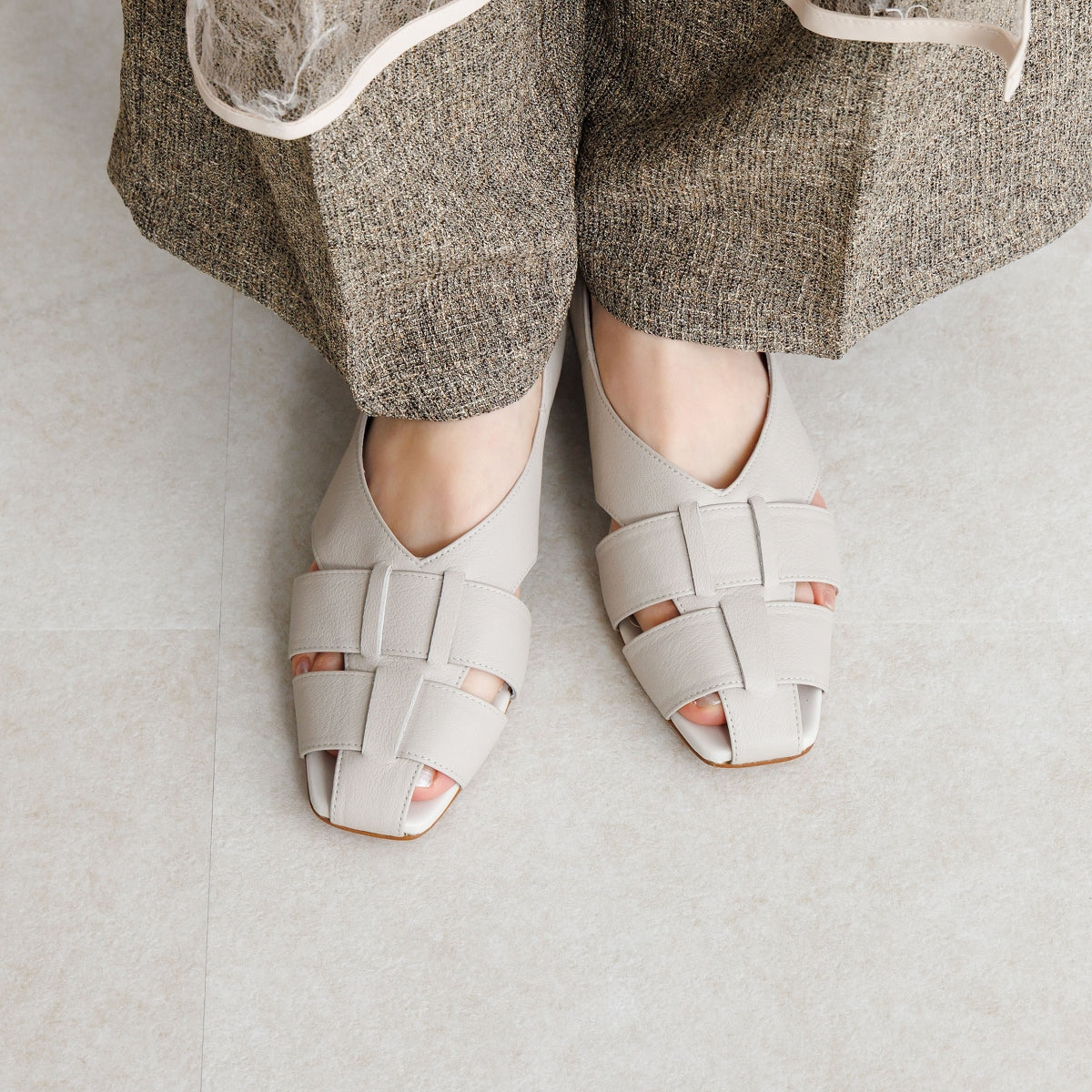 【SALE】【26SS】グルカパンプス/661104