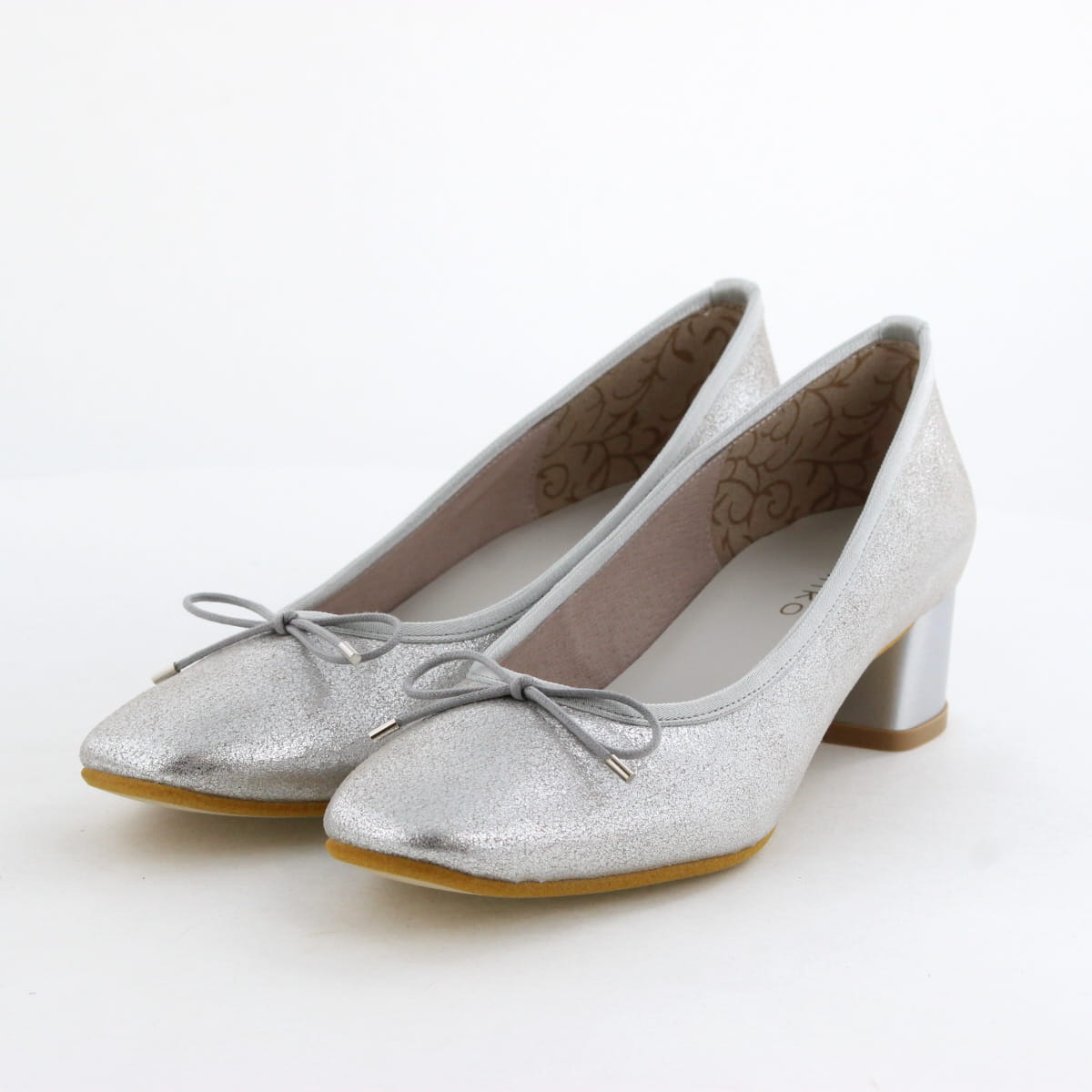 《予約/4月中旬入荷予定》4cmヒールバレエパンプス/661110