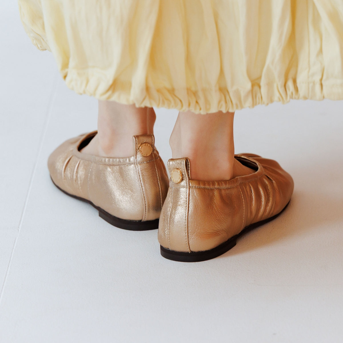 【26SS】ドレープデザインフラットパンプス/661116