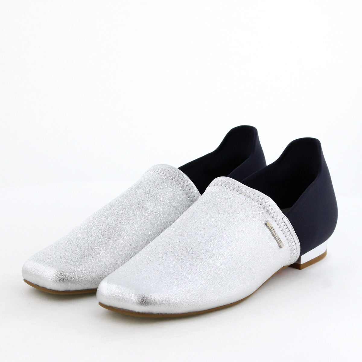 【オンラインショップ限定カラー入荷/瞬間フィット】ハンズフリーストレッチレザーパンプス/661118