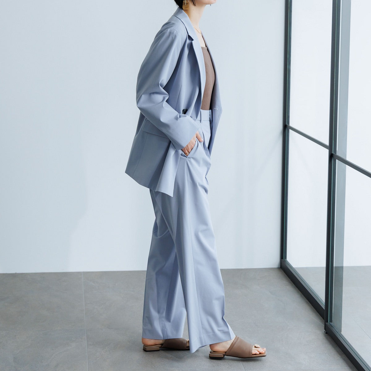 【26SS】ストレッチレザーサムリングサンダル/661215