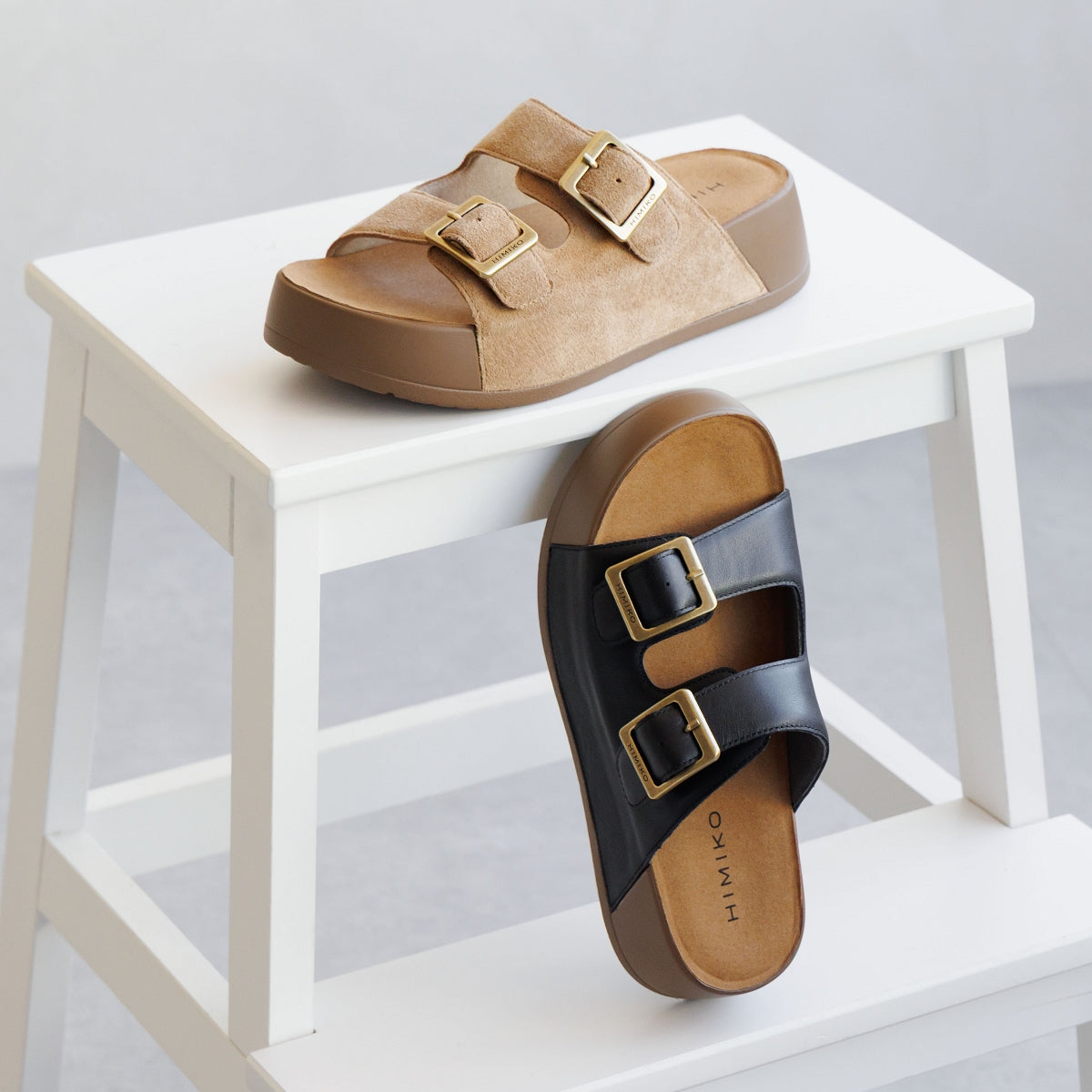 《予約/6月上旬入荷予定》【WEB限定デザイン】ダブルバックルサンダル/661253