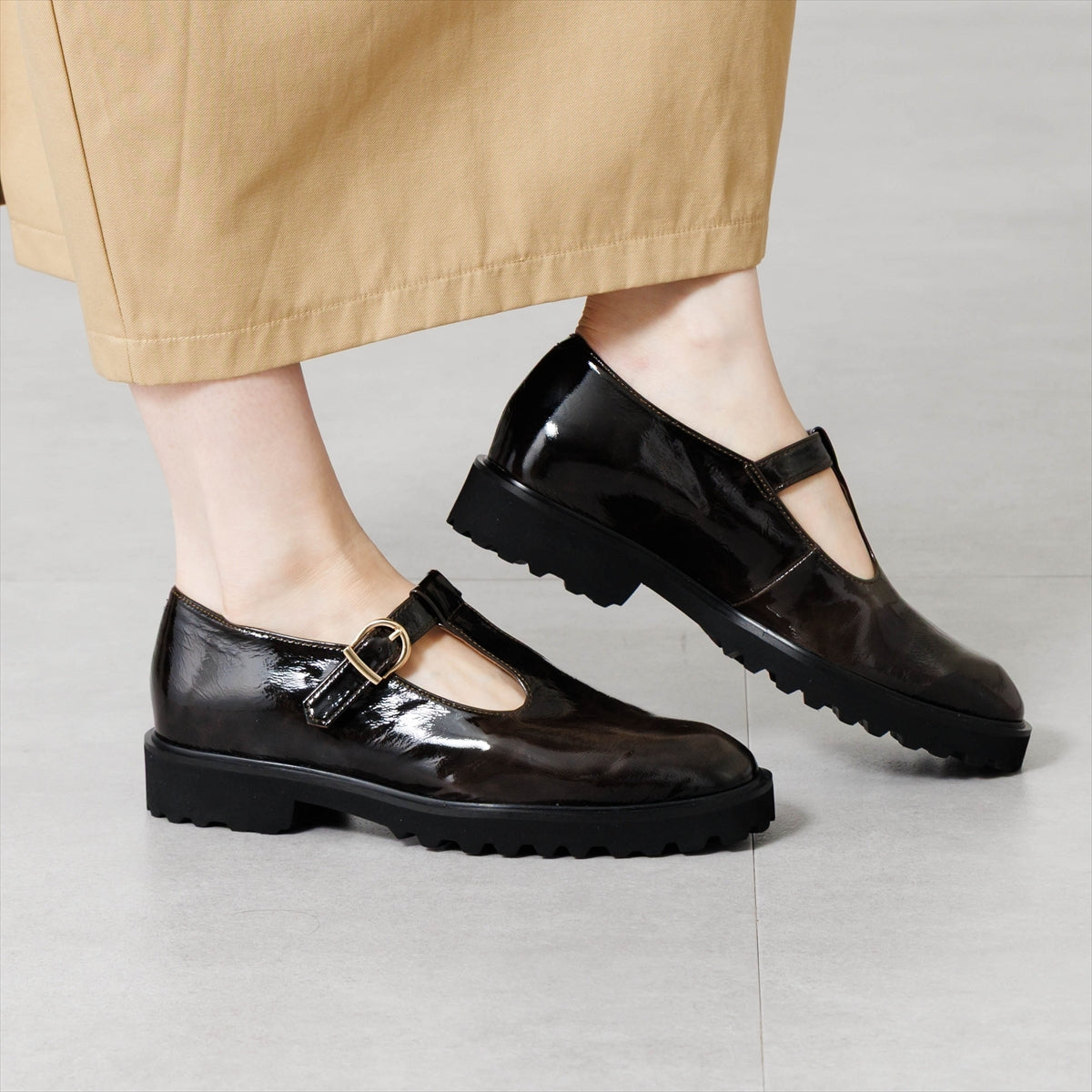 【26AW】トラックソールTストラップシューズ/661304