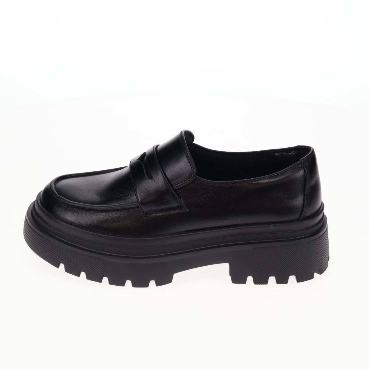 《予約/11月上旬入荷予定》【26AW】スニーカーソールローファー/661315