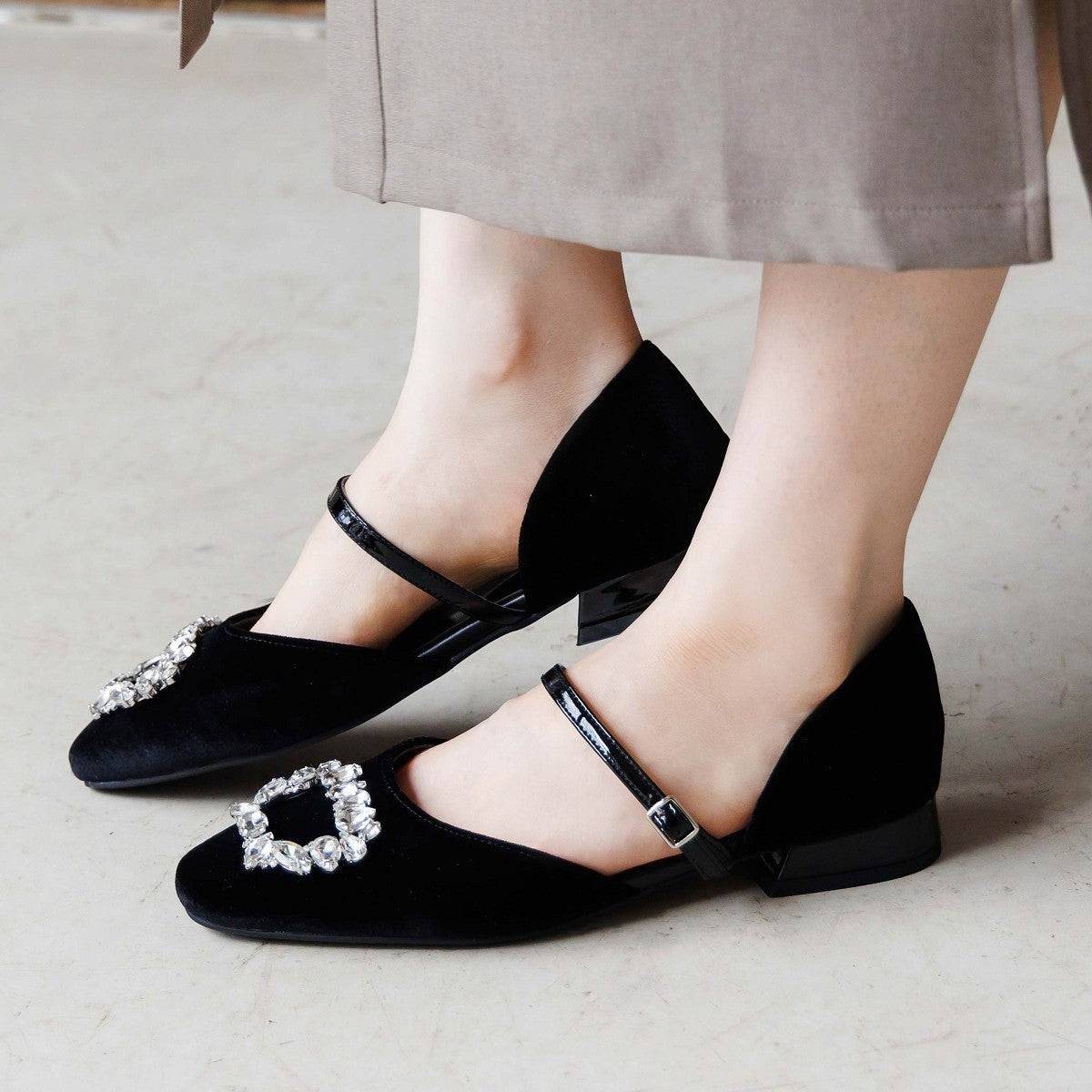 【26AW】HANAEMORI×HIMIKO ビジューセパレートパンプス/661333