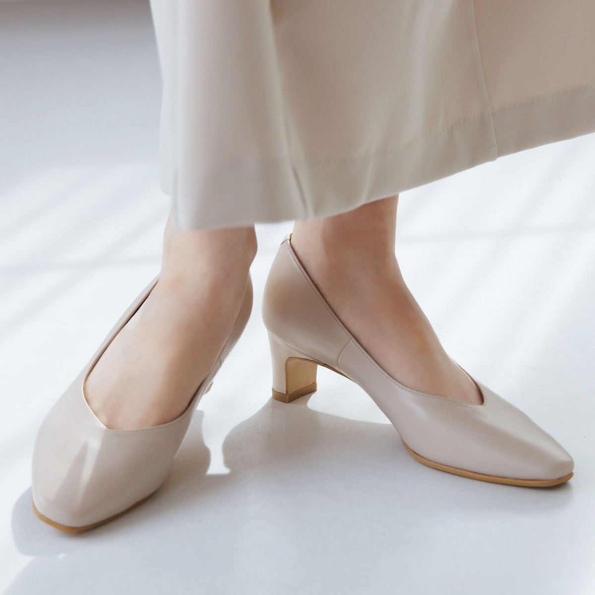 【26SS】ソフトスクエアトゥプレーンパンプス/663102