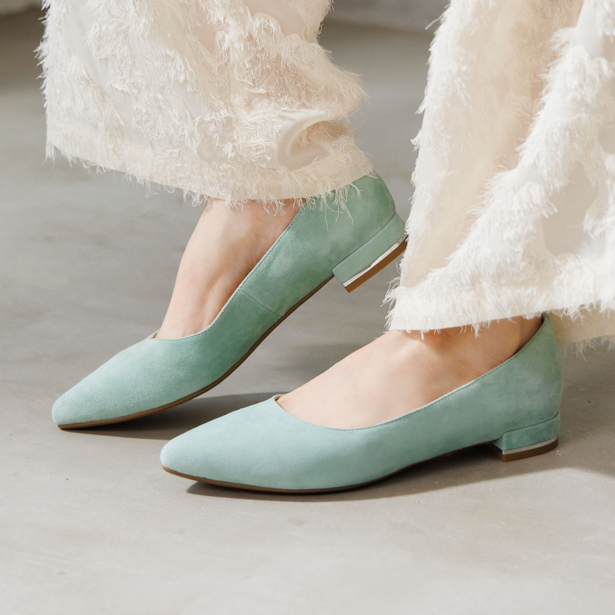 【26SS/跳べるパンプス】ポインテッドトゥフラットパンプス/663105