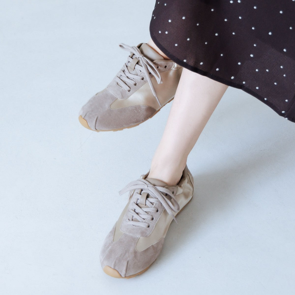 【26SS】2WAYレースフラットスニーカー/667102