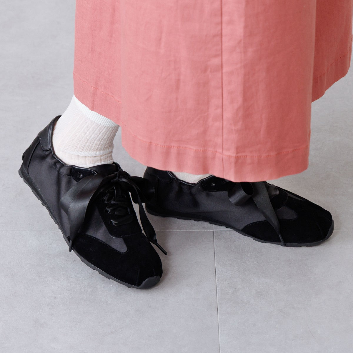 【26SS】2WAYレースフラットスニーカー/667102