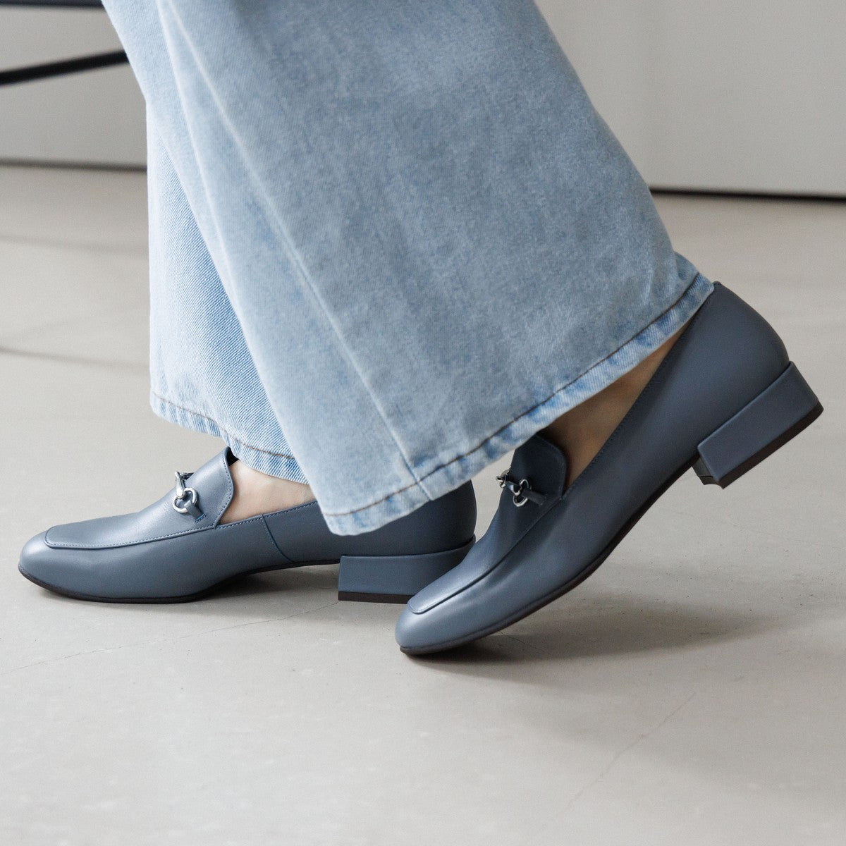 【SALE】スクエアトゥビットローファー/751315