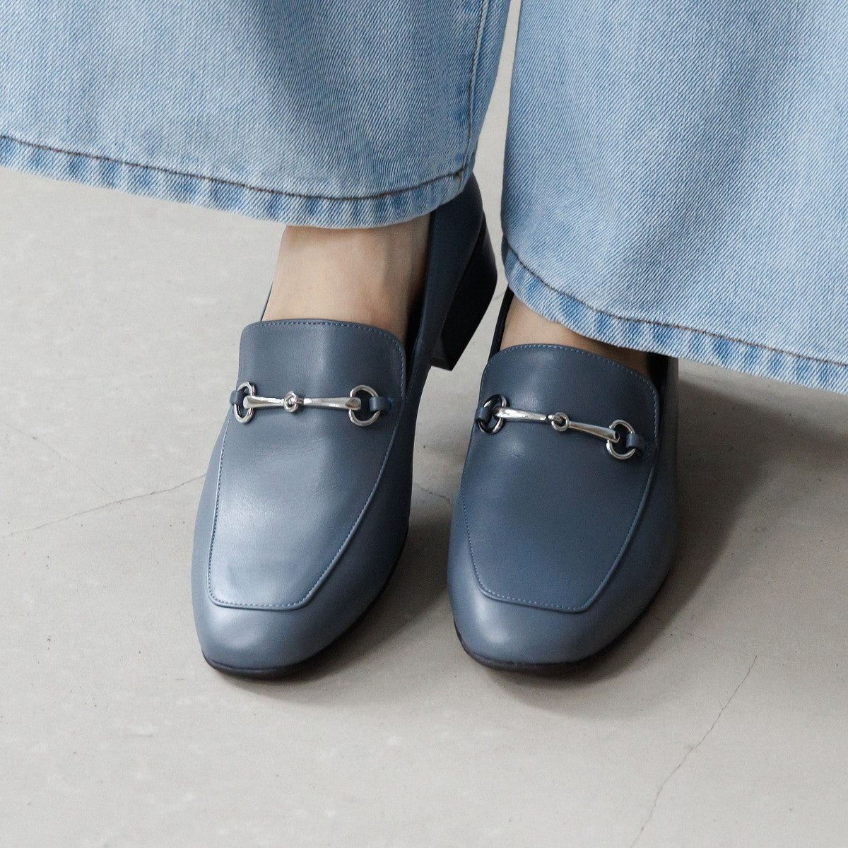 【SALE】スクエアトゥビットローファー/751315