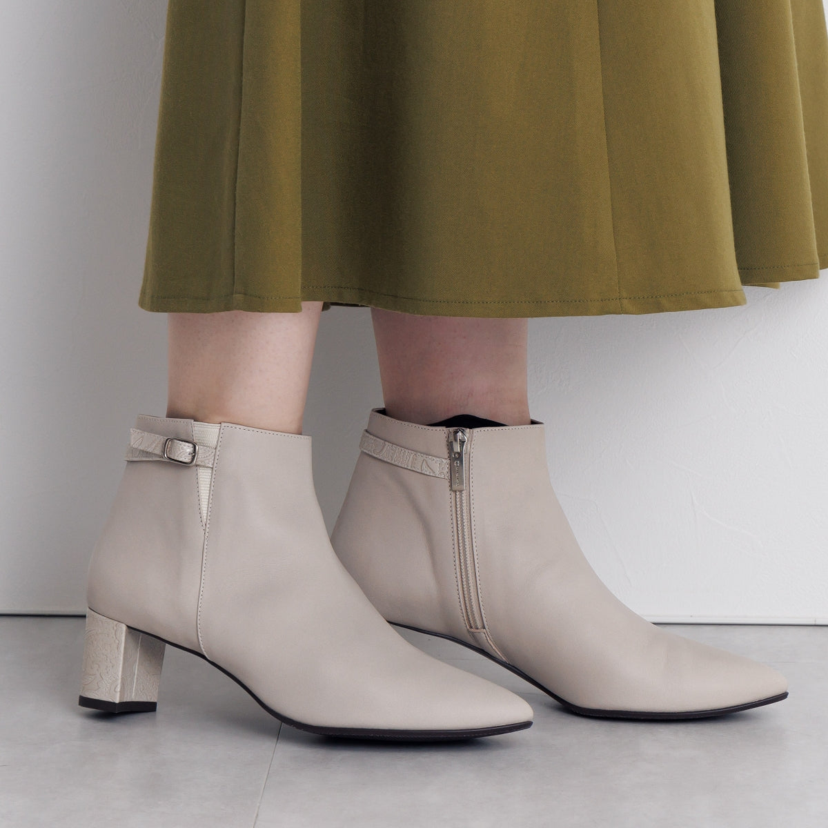 【SALE】５cmヒールベルトデザインブーツ/633404