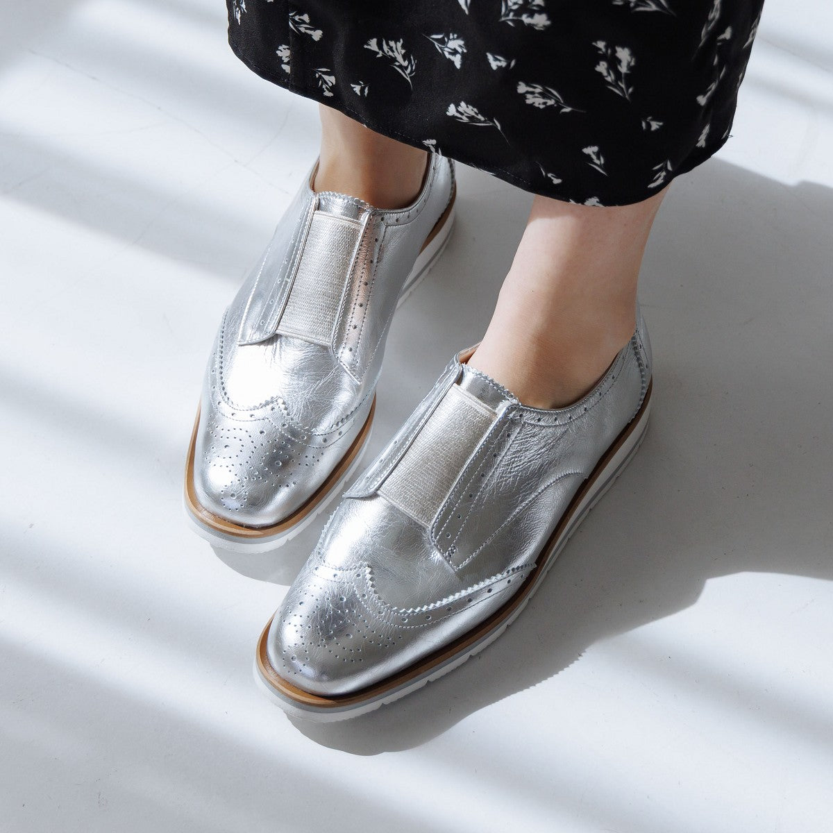 【26SS】厚底メダリオンシューズ/661107