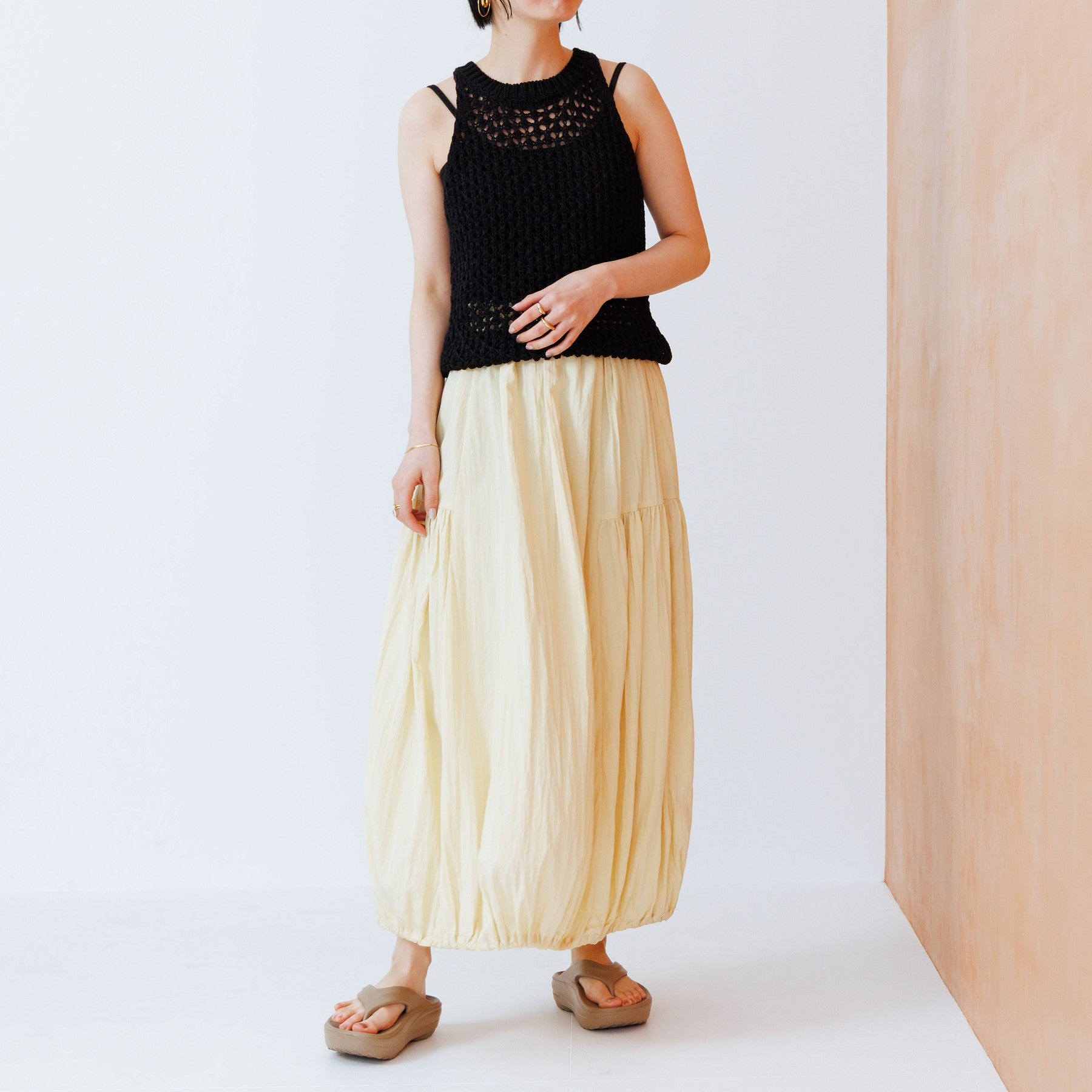 【SALE】【26SS／WEB限定デザイン】メタルパーツEVAトングサンダル/661251