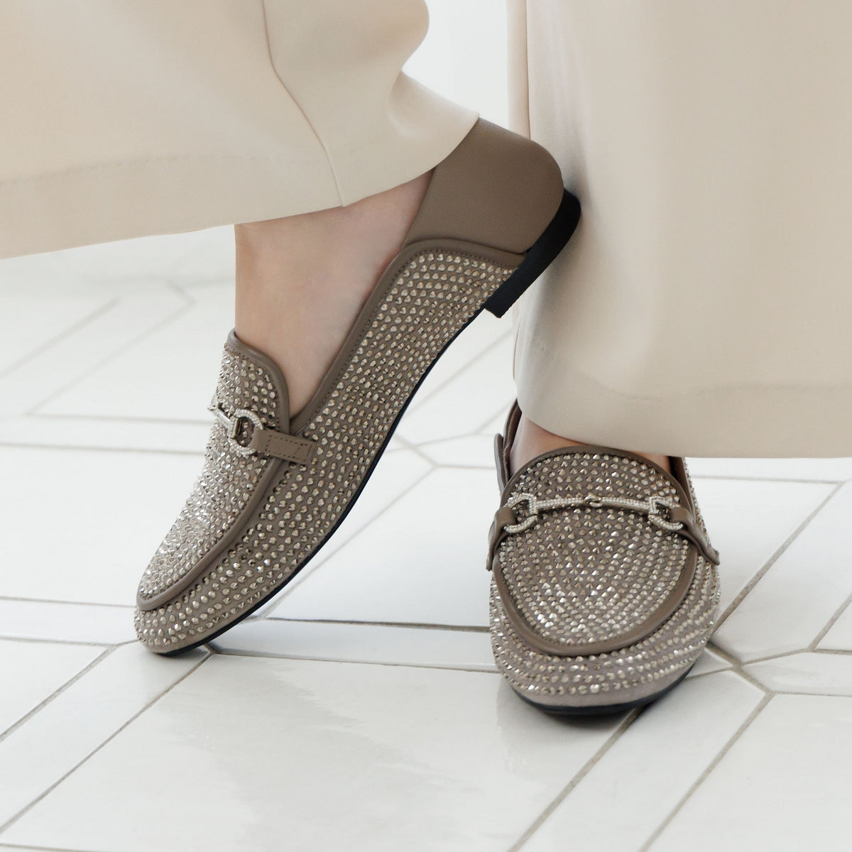 ラインストーンバブーシュローファー/544305