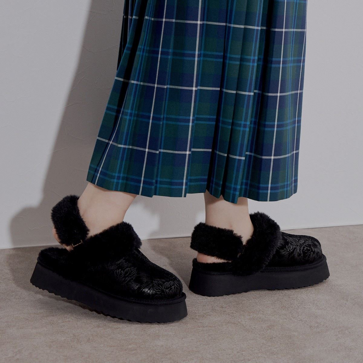 【SALE】新色追加◆ムートンバックストラップサンダル/544319