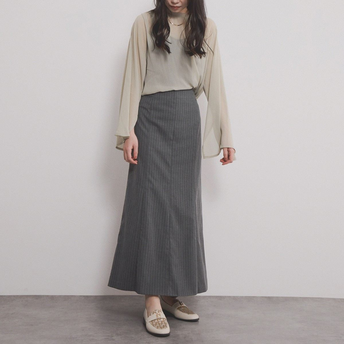 【25AW新色】NICALロゴ入りローファー/554109