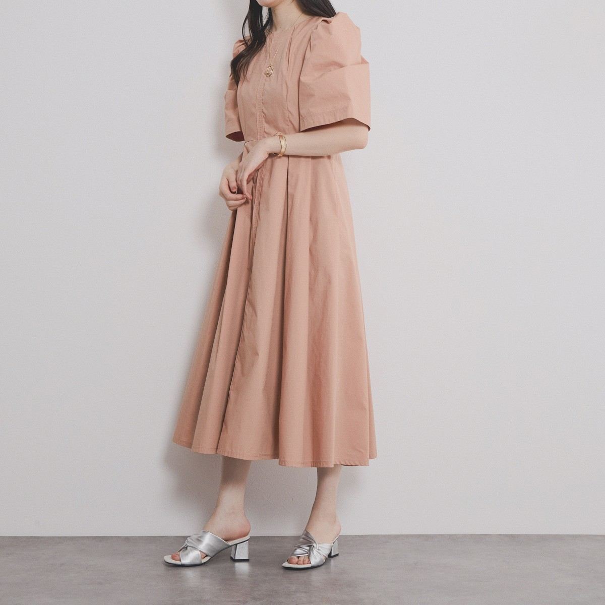 【SALE】パデットクロス変形ヒールサンダル/554202
