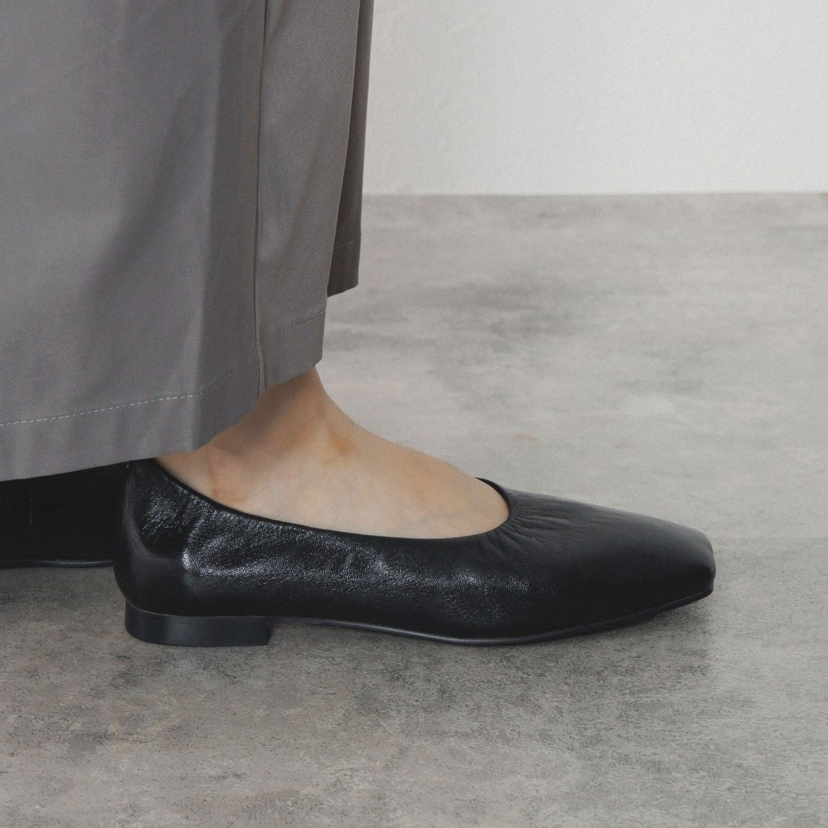 再値下げ】スクエアトゥシャーリングフラットパンプス/554307
