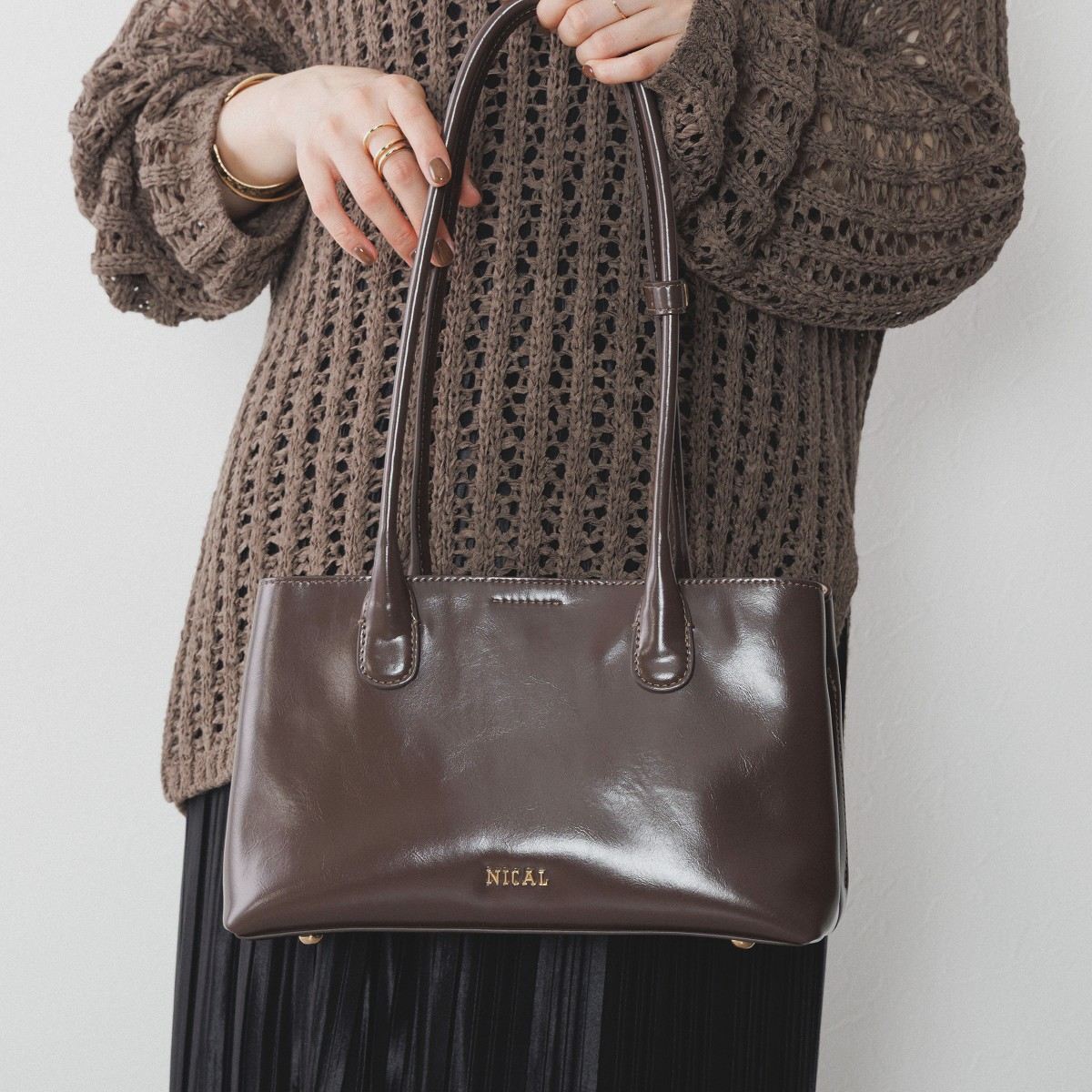 25AW】ロングハンドルスクエアバッグ/554383