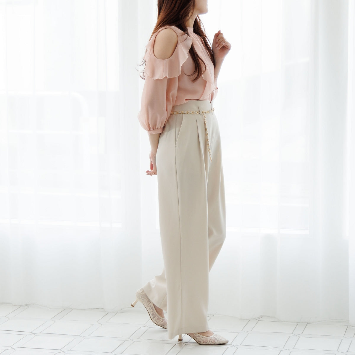 ゆりみり 【美品・現行モデル】 定価：¥156,200 レースパンプス 26SS】レースパンプス/564103