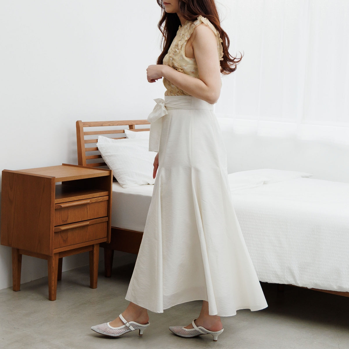 【26SS】ベルトデザインシアーミュール/564105