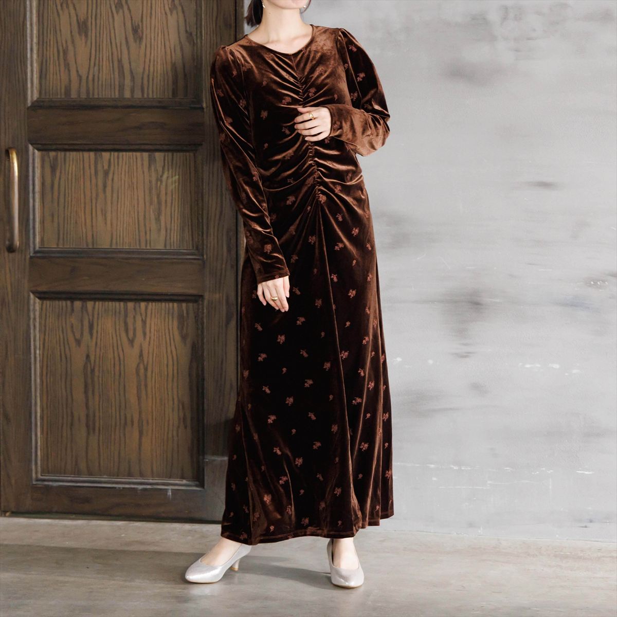 【26AW】ビジューストラップ 3WAYパンプス/564301