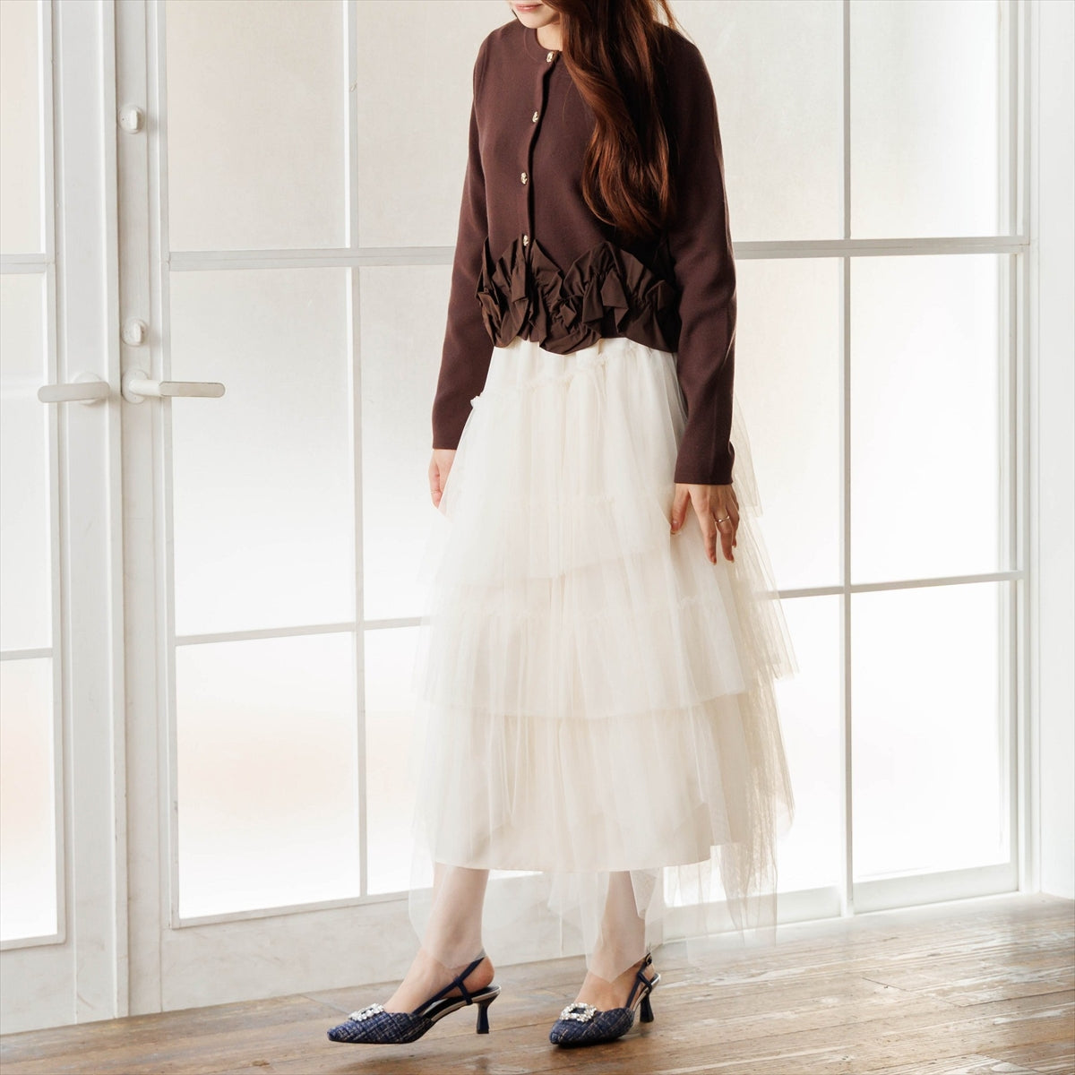《予約／9月中旬入荷予定》【26AW】ビジューバックルバックストラップ/564306