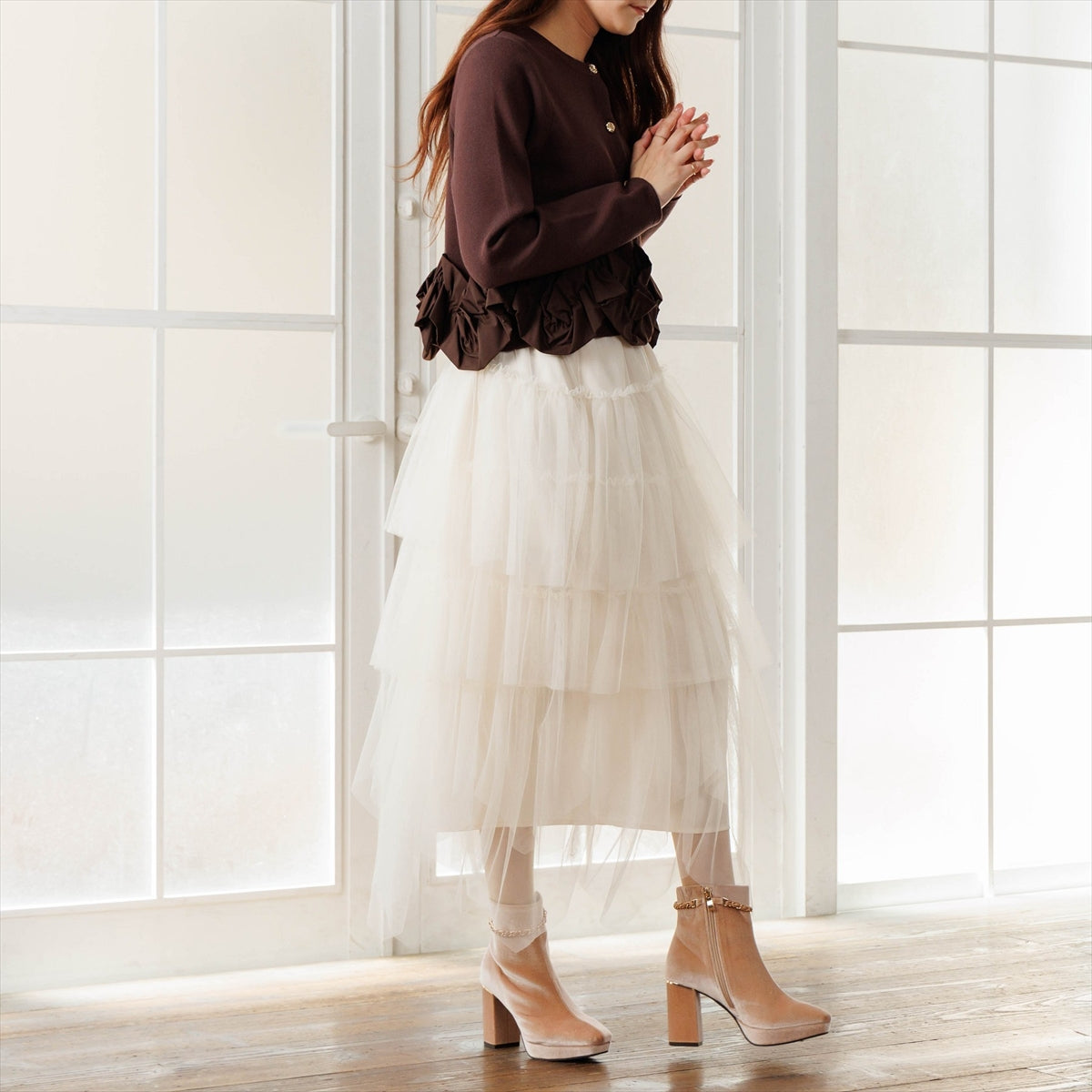 《予約／11月上旬入荷予定》【26AW】チェーンモチーフプラットフォームヒールブーツ/564404