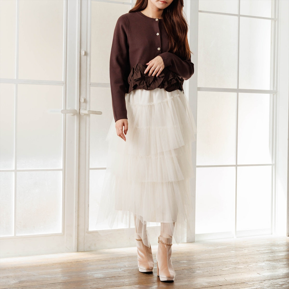 《予約／11月上旬入荷予定》【26AW】チェーンモチーフプラットフォームヒールブーツ/564404