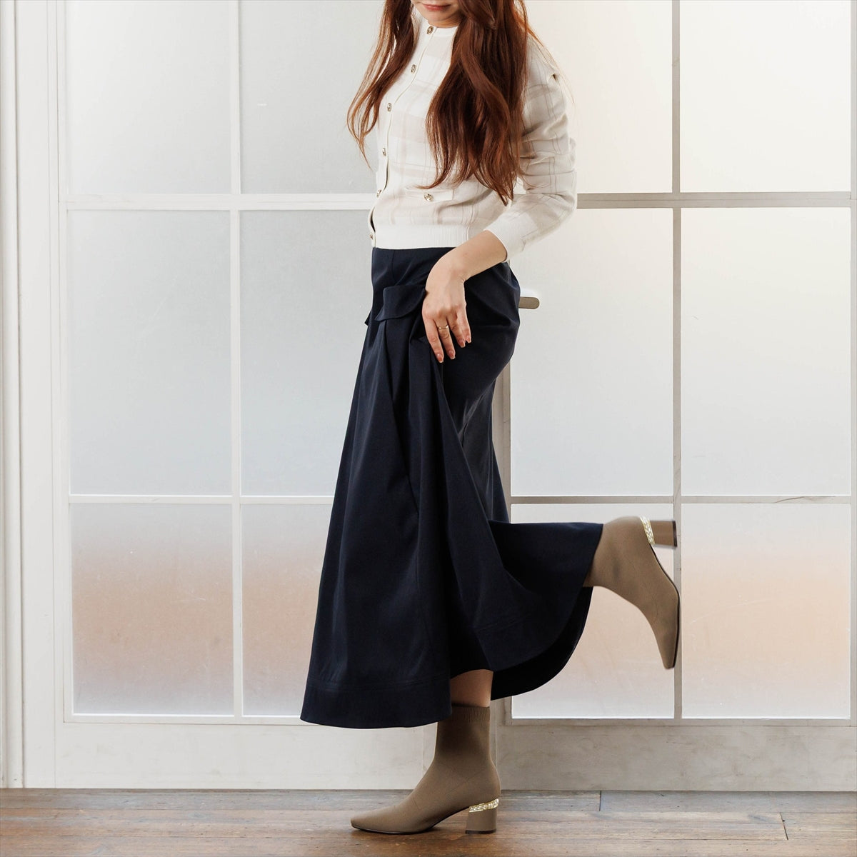 《予約／11月上旬入荷予定》【26AW】パールヒールニットショートブーツ/564405